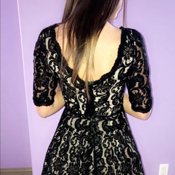 Black and Beige elegant dress - Picture 2 of 3